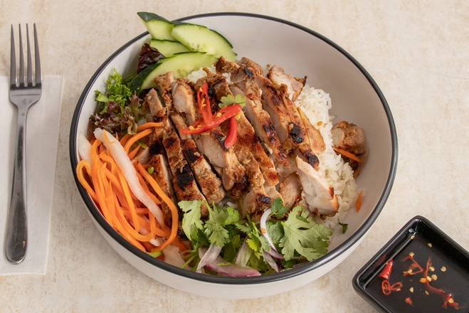 Lemongrass Chicken Rice Bowl