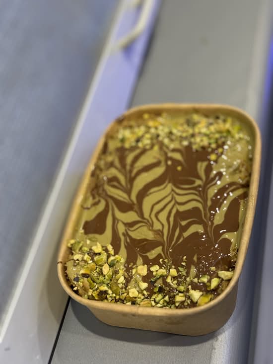KUNAFA BROWNIE TRAY
