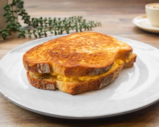 Mac and Cheese Toastie