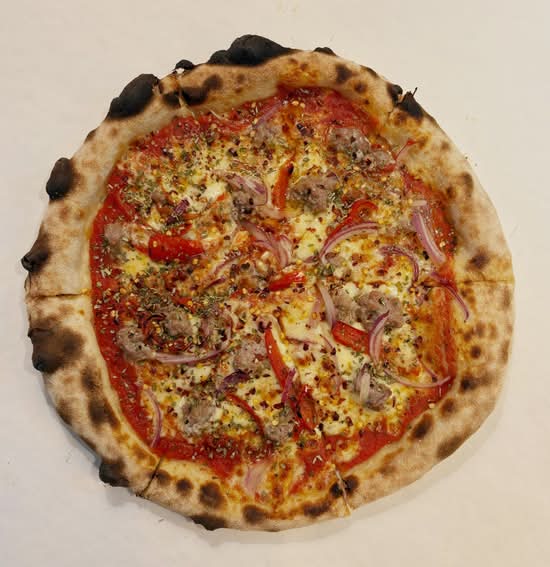 Italian Sausage - Tomate Base, Capsicum, Red Onion, Garlic, Oregano, Chilli Flakes