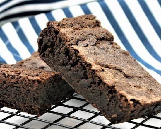 Fudge Brownie Slice