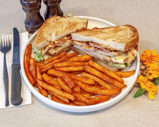Chicken & Bacon Sandwich