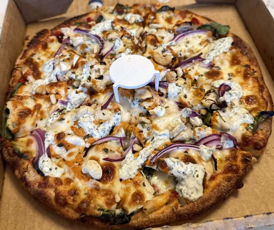 Tandoori Chicken Pizza