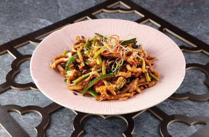 Sautéed Shredded Pork with Sweet Chill Ginger Sauce