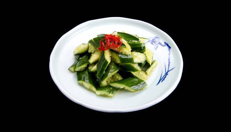 Smashed Cucumber with Garlic Dressing