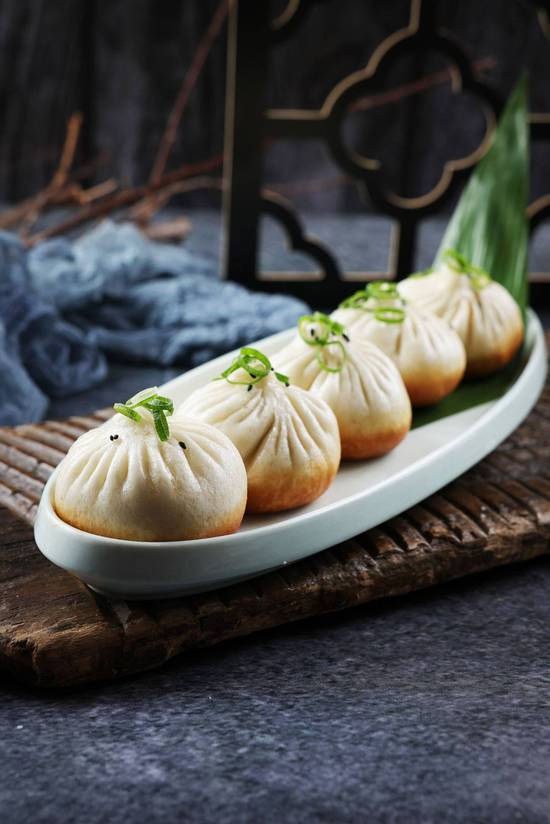 Pan Fried Chilli Pork Buns (5pcs)