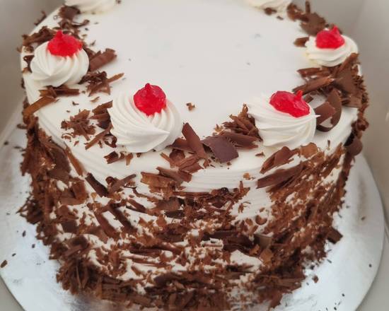 Eggless  Black Forest 1kg Cake