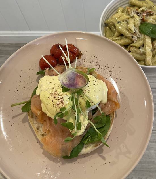 Eggs Benedict