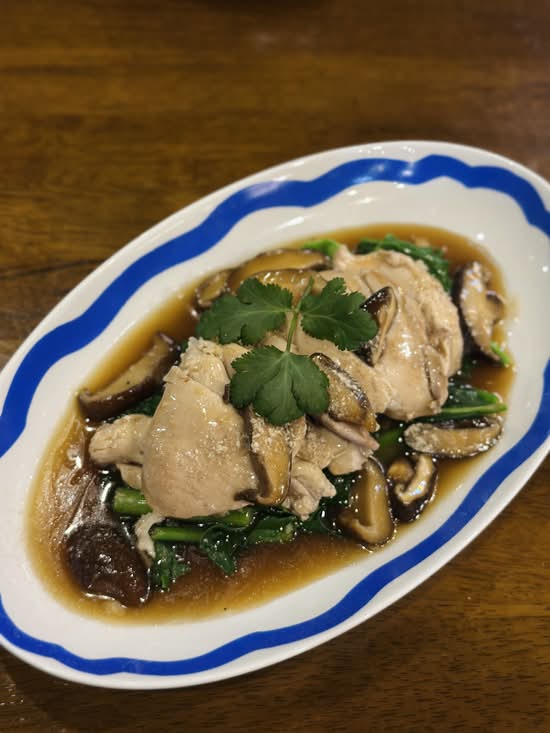 Steamed Chicken with Gravy sauce