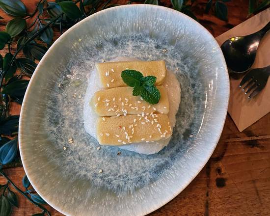 Sticky Rice with Egg Custard