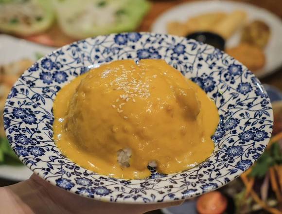 Rice with peanut sauce