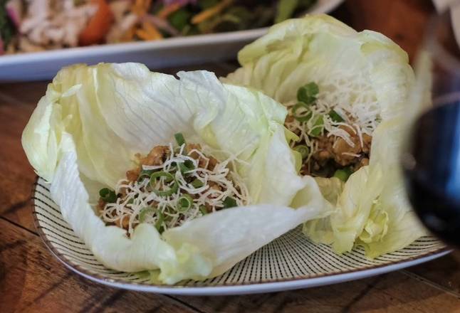 Chicken San Choy Bow