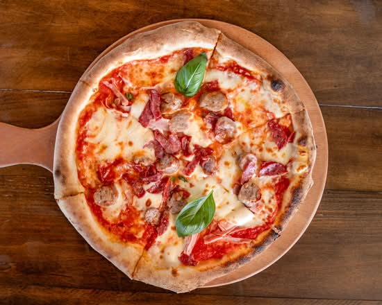 Carne Pizza
