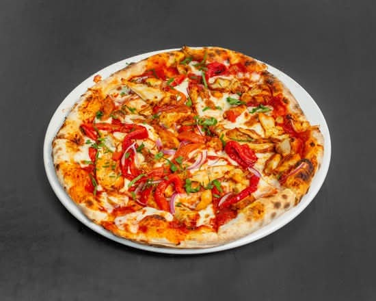 Tandoori Chicken Pizza