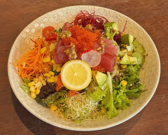 Tuna Sashimi Salad Bowl