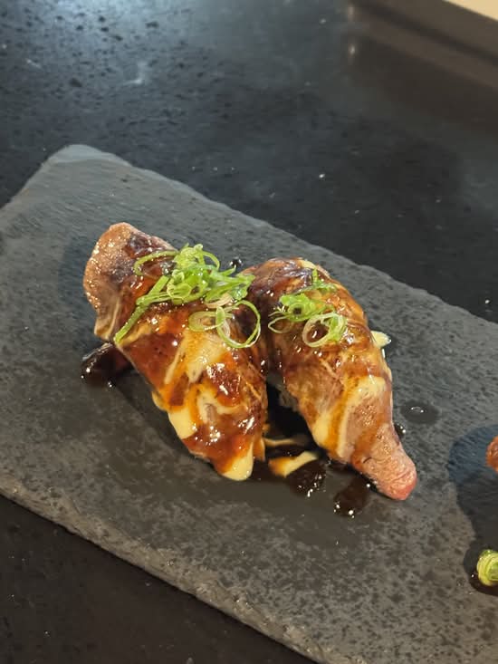 Wagyu Nigiri (2pcs)