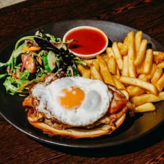 Open Steak Sandwich with chips & salad