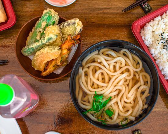 Mixed Vege Tempura Udon (V)