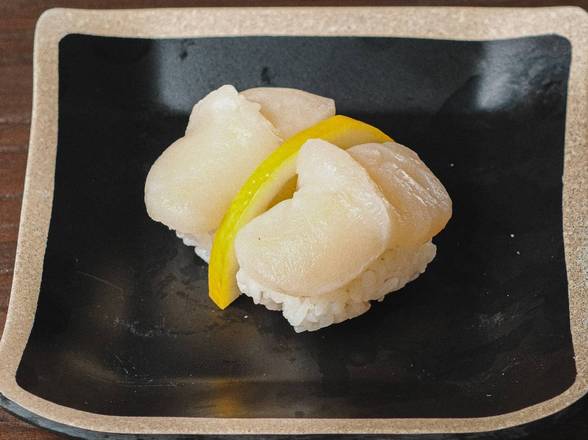 Scallop Nigiri (GF)