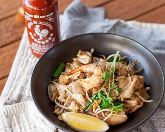Koo Wa Gai Noodles