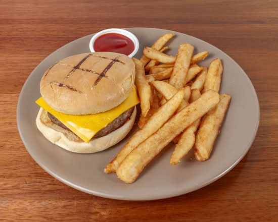 Cheese Burger and Chips