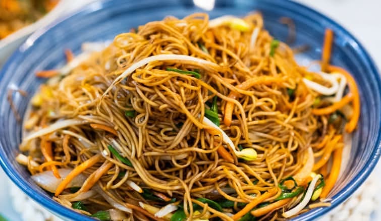 Chicken Chow Mein Stir Fry