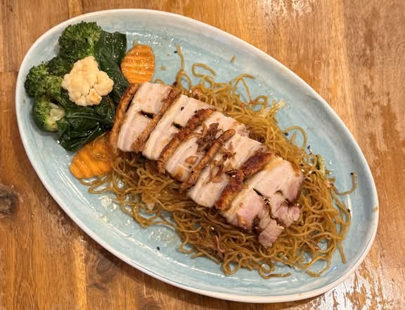 Stir Fried Egg Noodle