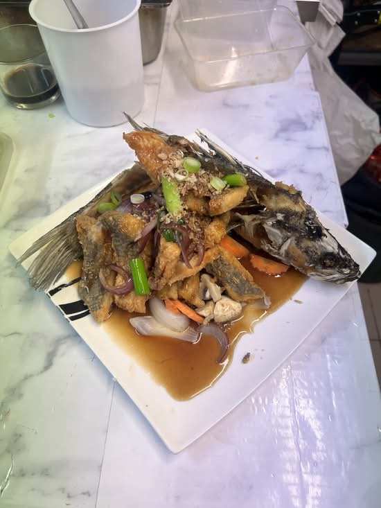 Pla Tod tamarind sauce (I)