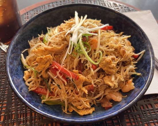 Singapore Style Rice Noodles