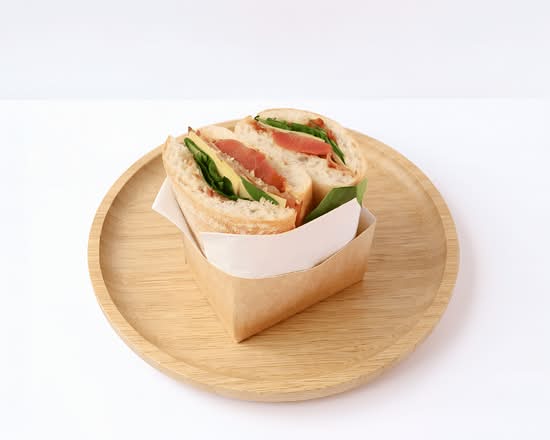 Salami sandwich