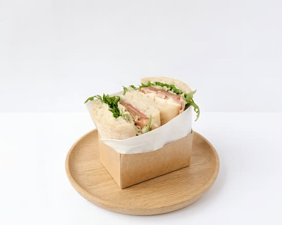 Prosciutto sandwich