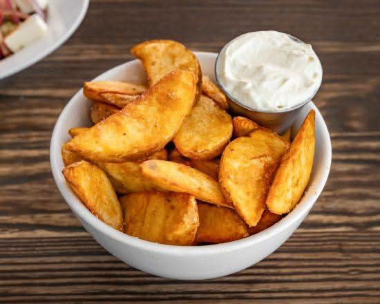 Wedges with Sour Cream