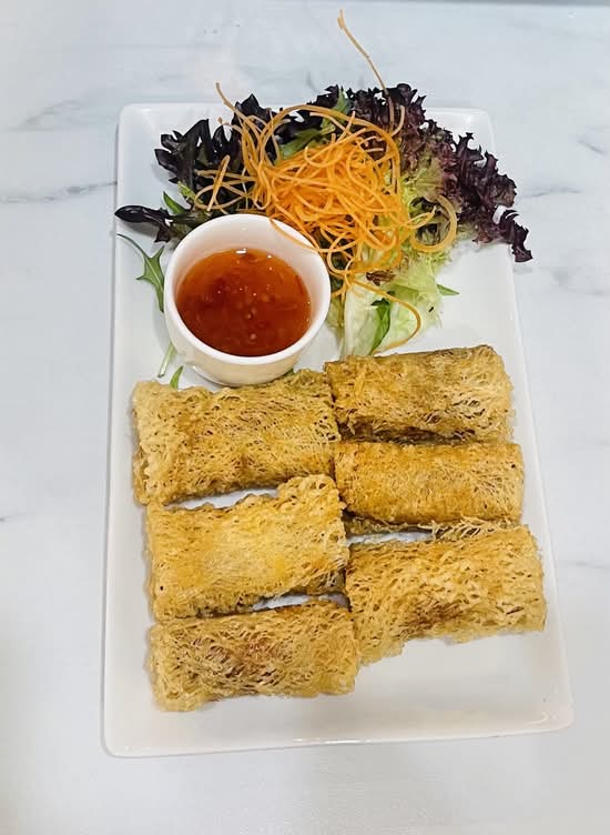 Crab Net Spring Roll
