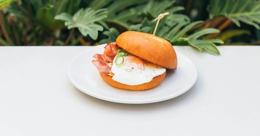 Brekkie Burger