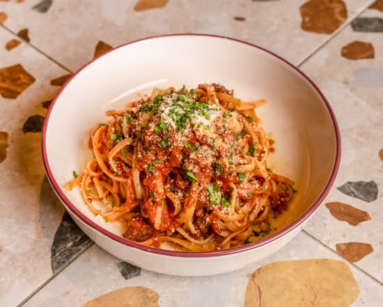 Slow Cooked Beef Ragu Pasta