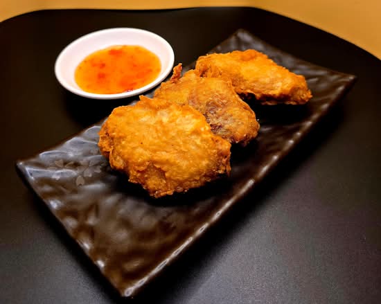 Cánh gà chiên bột - Crispy Battered Chicken Wings (3pcs)