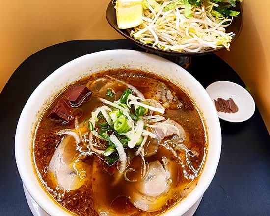 Bún bò huế- Rice Vermicelli in Spicy Beef Soup