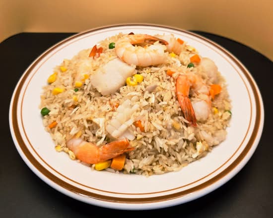 Cơm chiên Hải Sản - Seafood Fried Rice