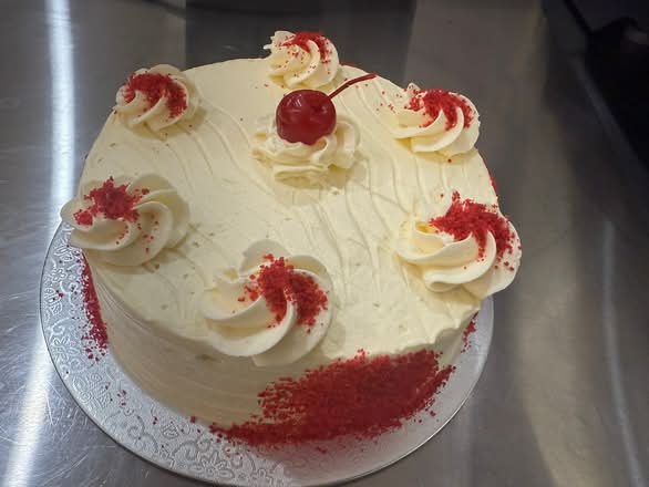 Red Velvet Eggless Cake