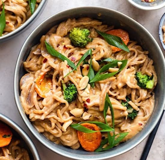 Flat Noodle Stir-Fried With Satay Sauce