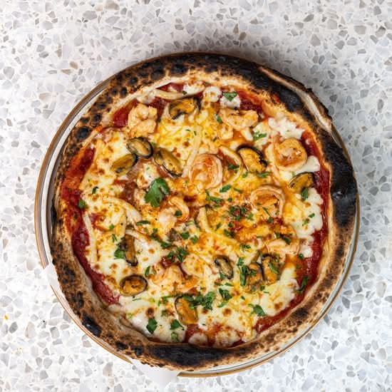 Chilli Prawn Pizza