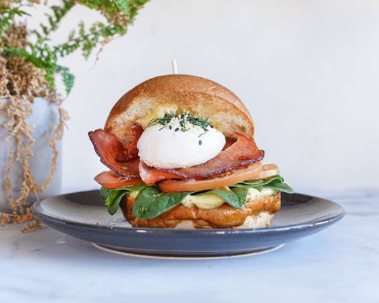 Brekkie Burger