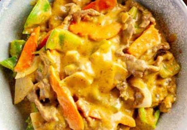 704 Curry Beef
