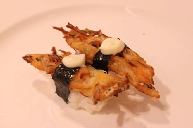 Vegetable Tempura Nigiri (V)  (4pcs)