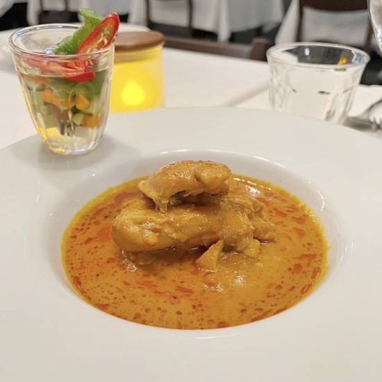 Yellow Chicken Curry