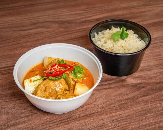 Curry Chicken with Rice