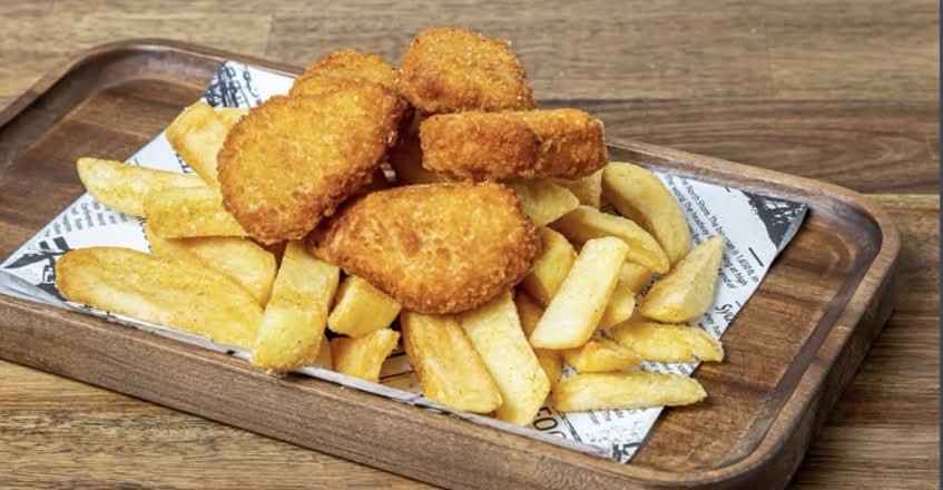 Kids Nuggets and Chips