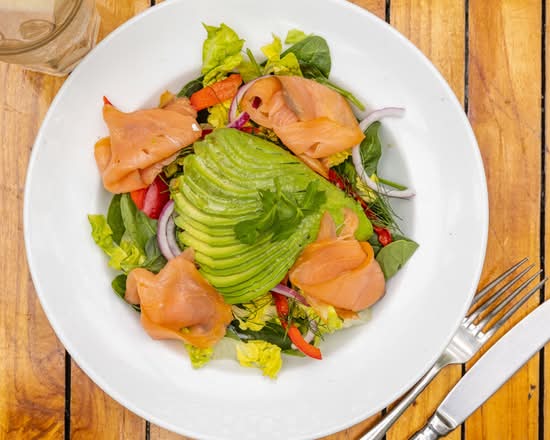 Smoked Salmon & Avocado Salad + Free Can of Soft Drink or Chocolate Brownie