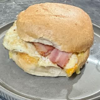 Bacon, Egg and Cheese Roll
