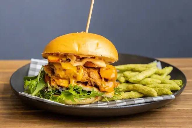 Chicken Deluxe Burger